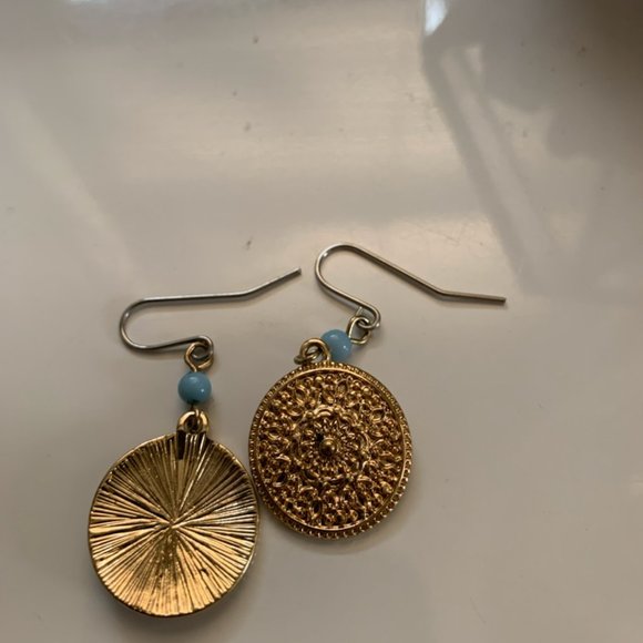Gold Tone Circular dangle earrings - Picture 2 of 5